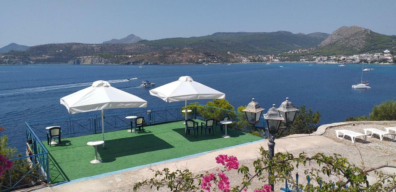 Kavos Bay Seafront Hotel Agia Marina  Exterior photo